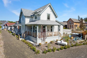 White Whale by Seabrook Hospitality